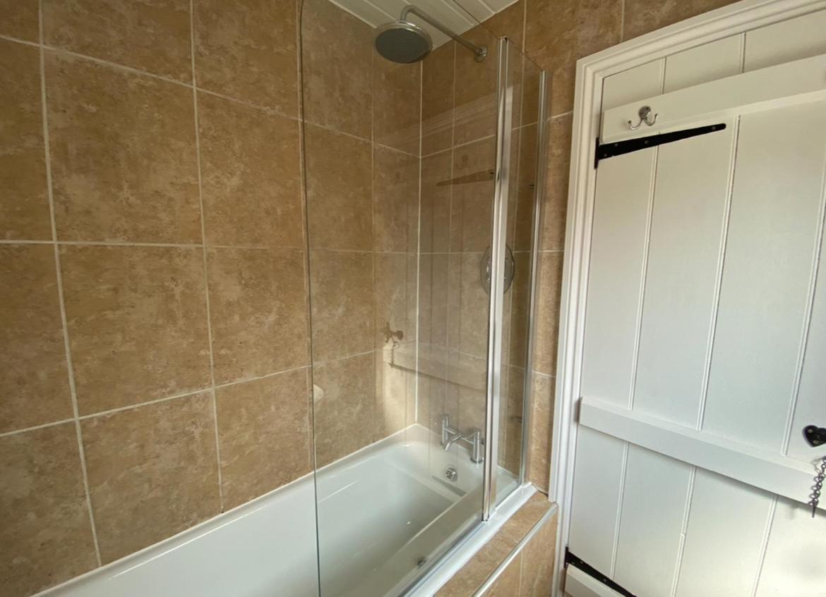 Outskirts Of Ulverston, Entire Cottage - Sleeps 4 Kültér fotó